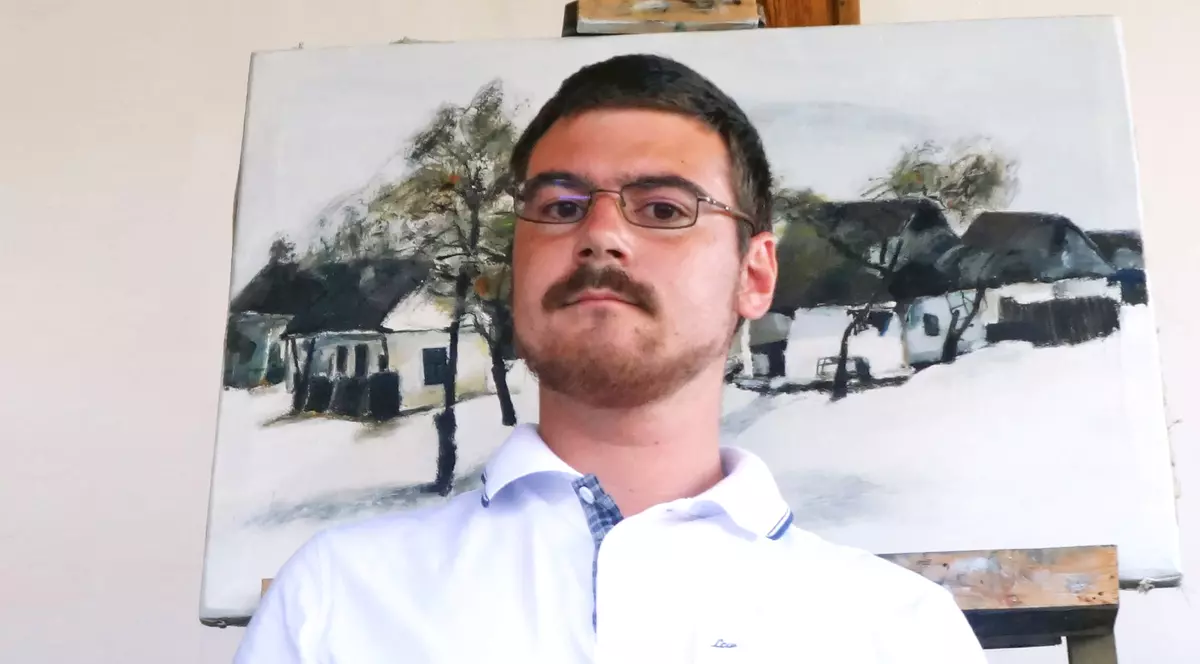 Un profesor de la Colegiul de Artă din Iași, condamnat recent pentru pornografie infantilă, continuă să le predea elevilor