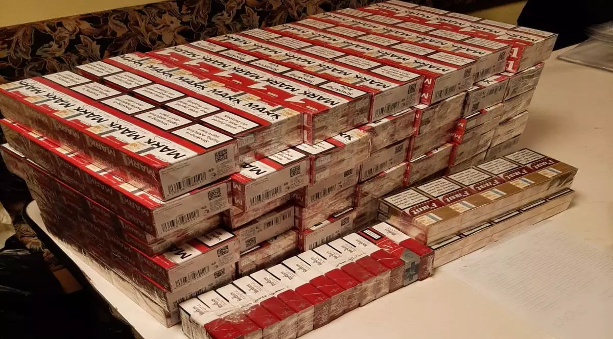 Un marinar din Ucraina, prins cu țigări de contrabandă ascunse la bordul unei nave care a ancorat în Portul Galați