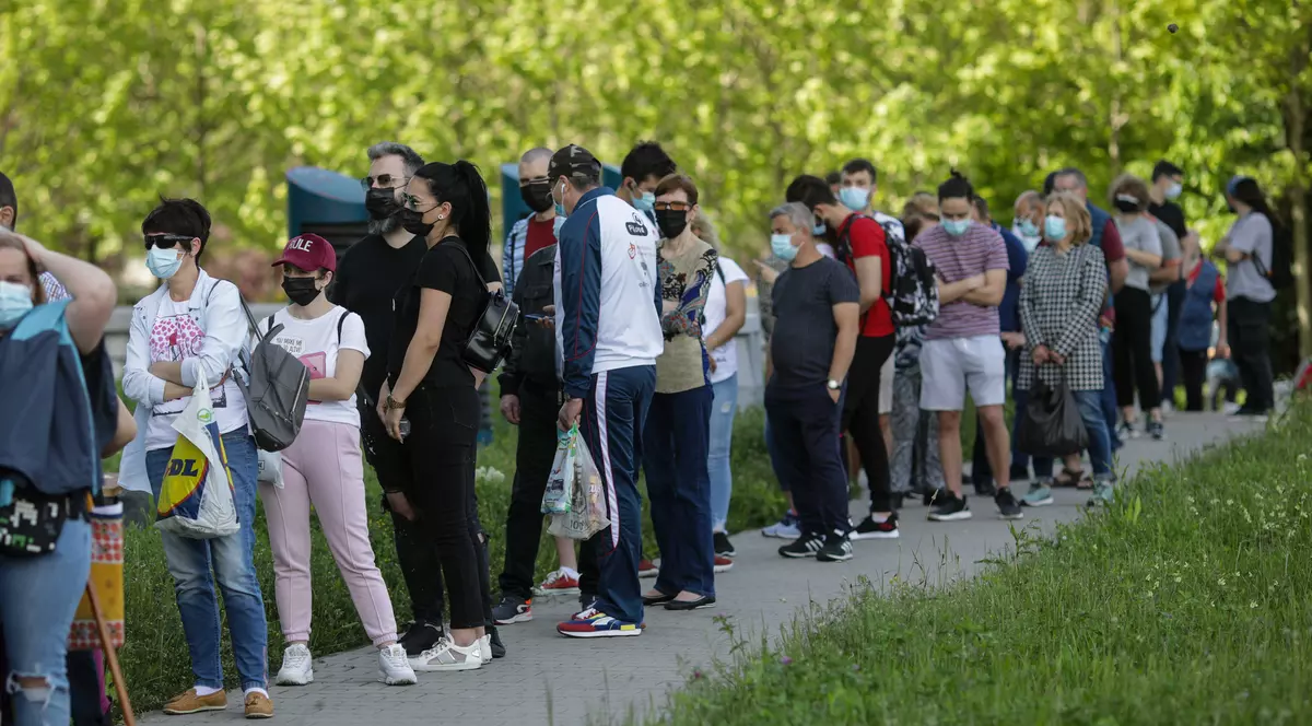 Maratonul Vaccinării la sala Palatului. Foto: Inquam Photos / Octav Ganea