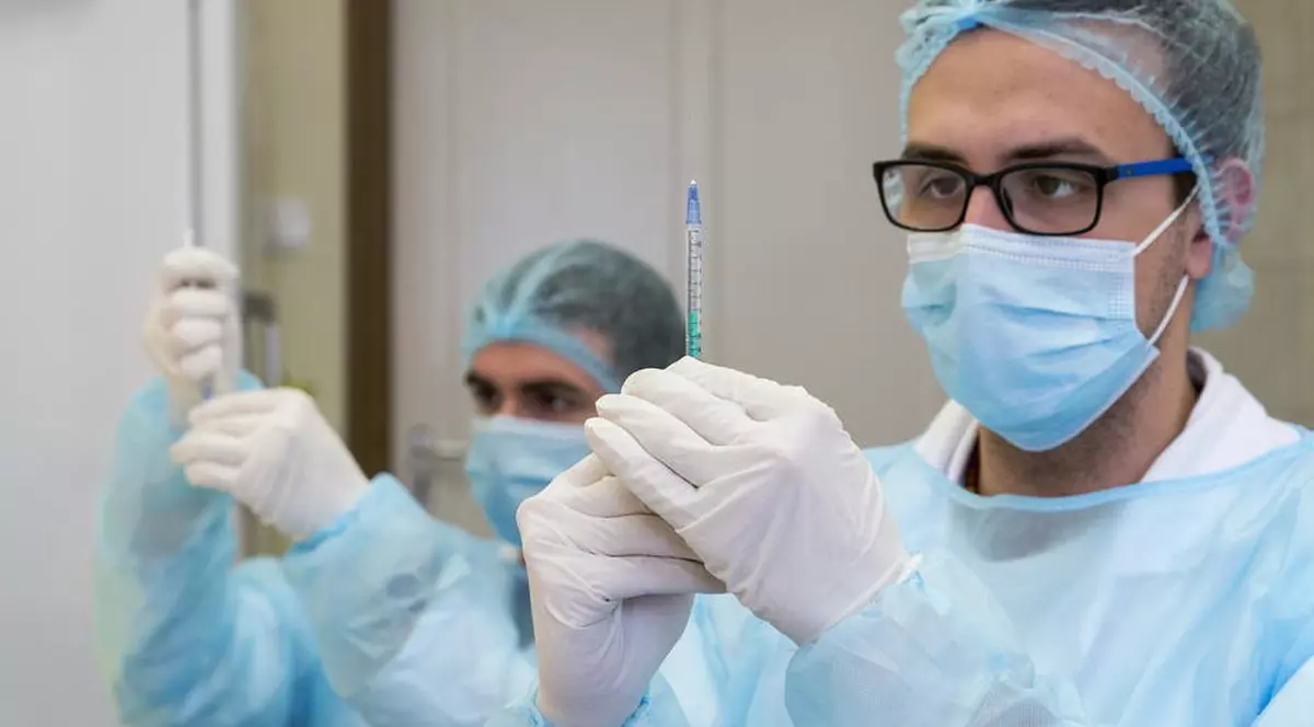 40 de spitale bucureștene încep de astăzi vaccinarea anti-COVID a pacienților