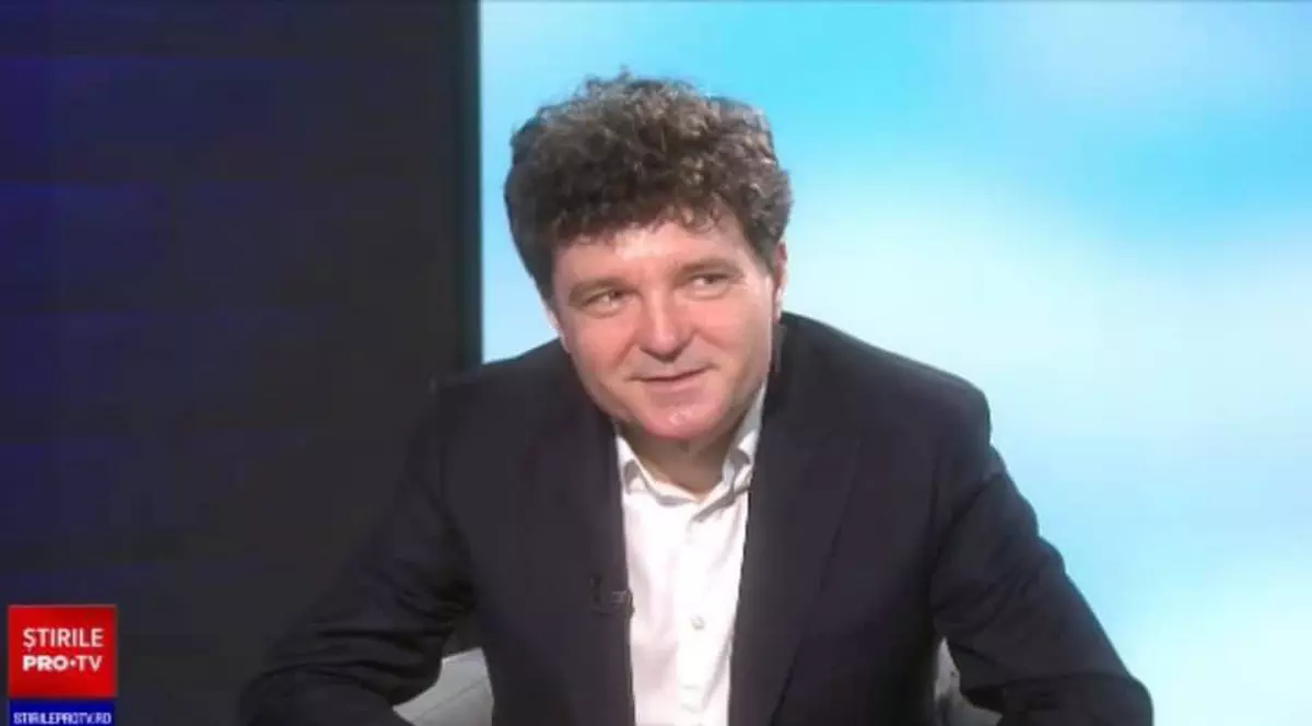 Nicușor Dan, după ce s-a tuns | Foto: Știrile PRO TV