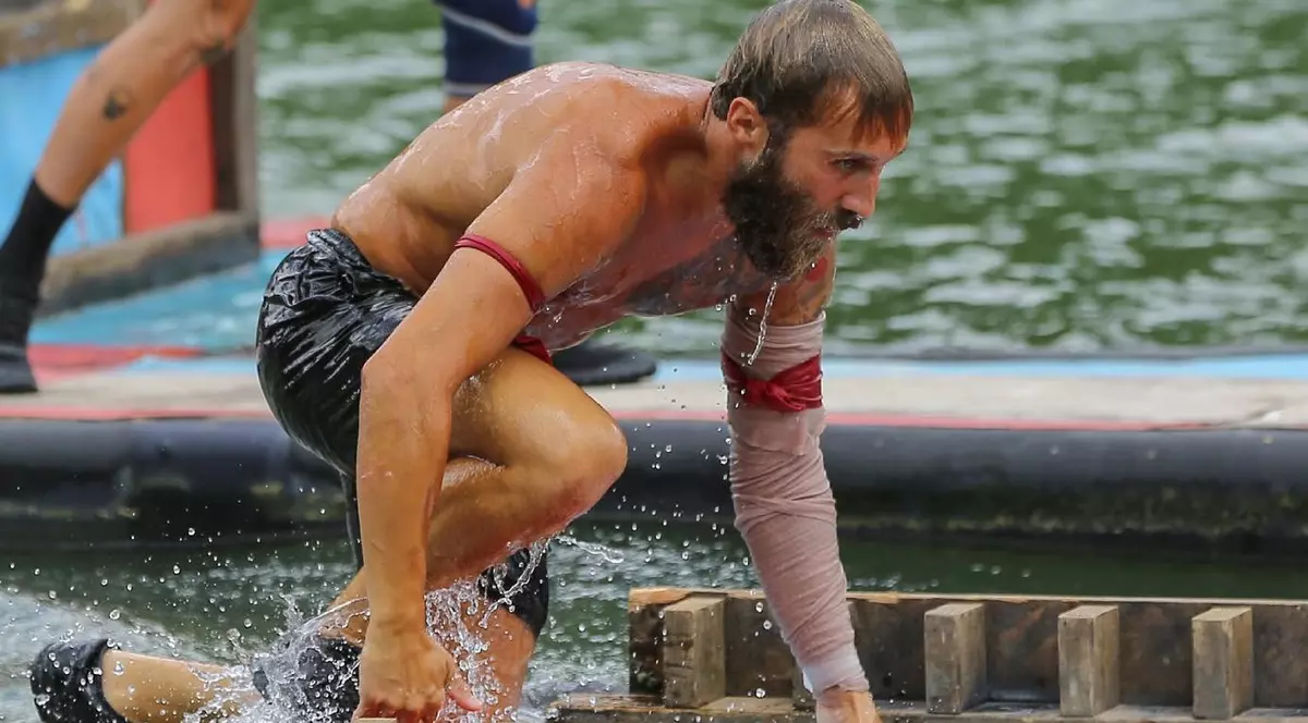 Accidentarea lui Cosmin de la „Survivor România” a stârnit discuții aprinse. „Cei noi sunt convins că se bucură”