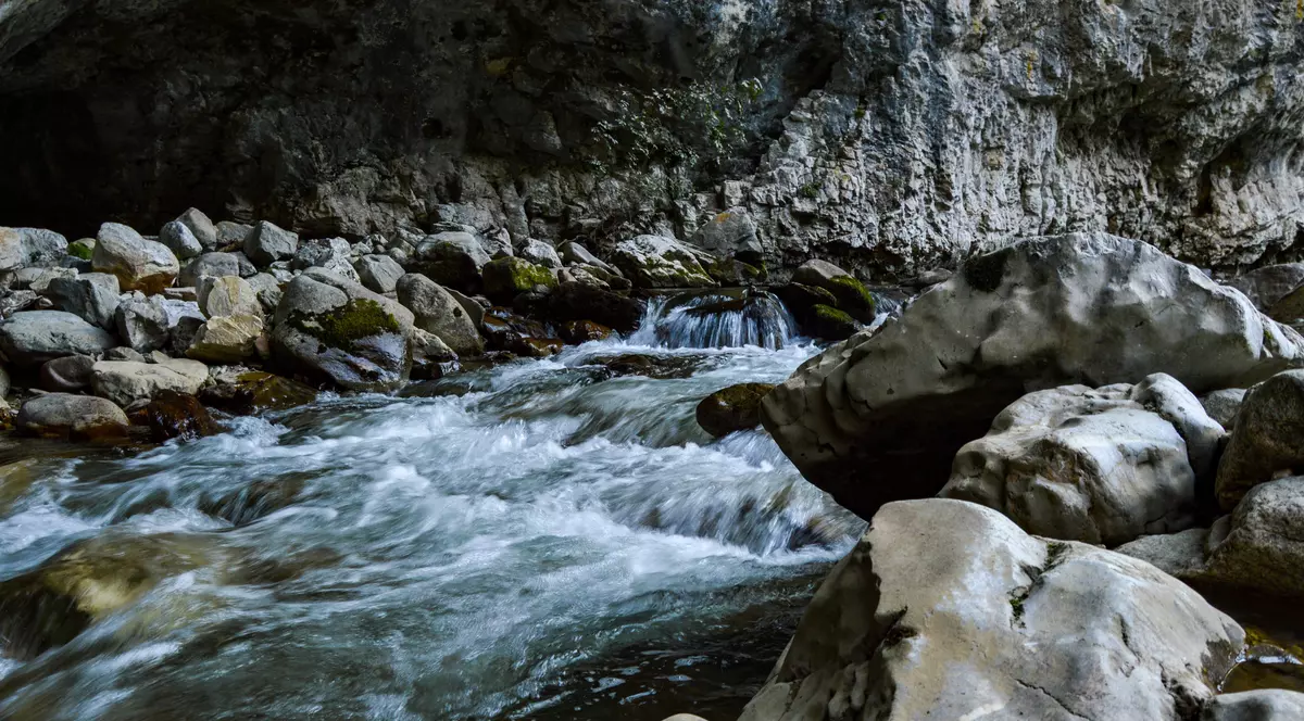 Cheile Sohodolului, destinația preferată a alpiniștilor. Cum ajungi și ce obiective turistice sunt în zonă