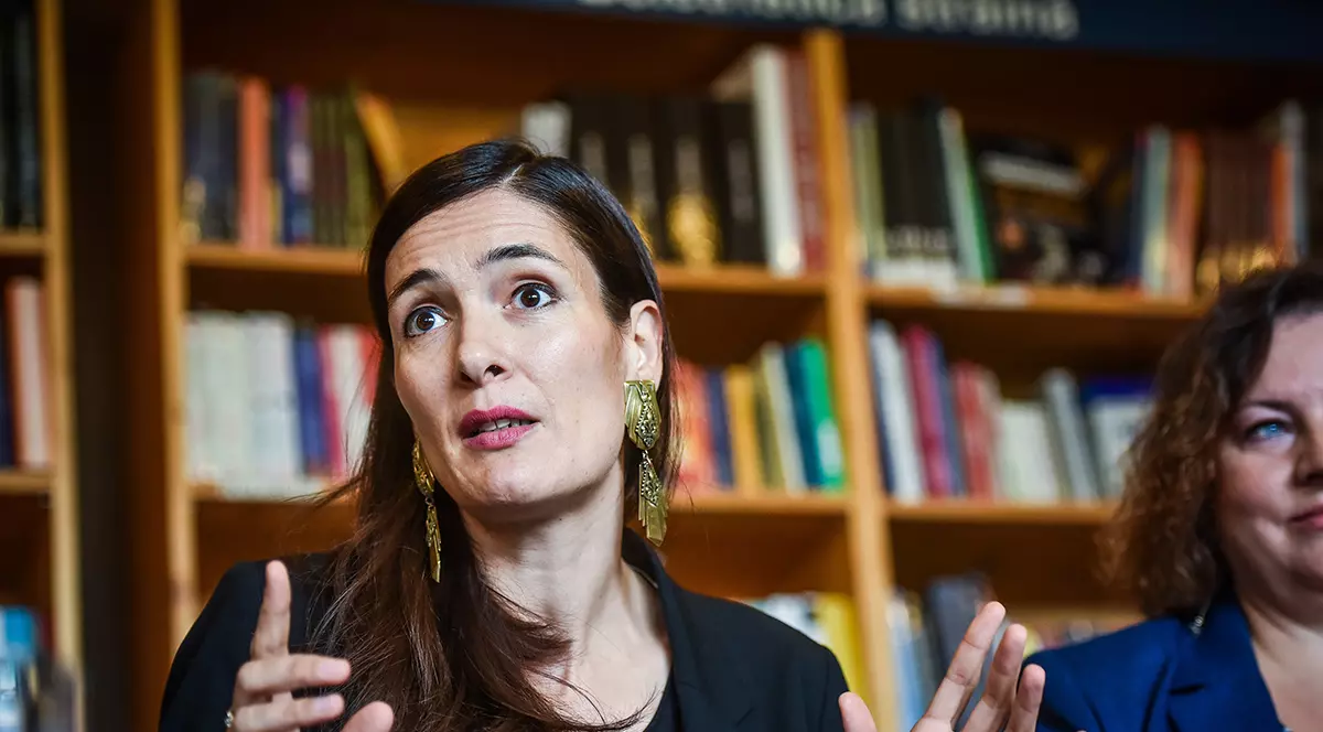 Soţul lui Clotilde Armand, acuzaţii despre cartea de matematică din CV-ul lui Sorin Grindeanu. Reacția ministrului transporturilor