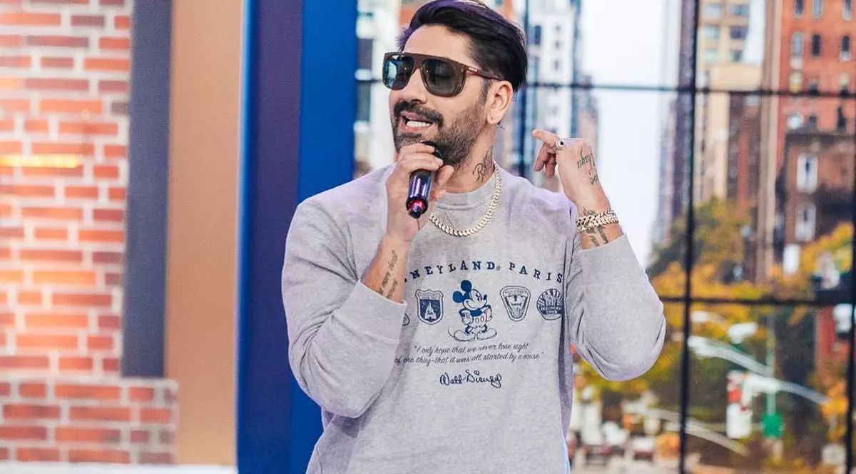 Connect-R s-a luptat cu depresia. A mers la mai mulți psihologi: „M-au năpădit toate fricile”