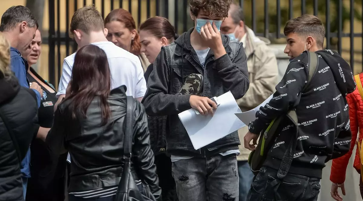 Evaluarea Națională 2021 a început astăzi cu examenul la limba română