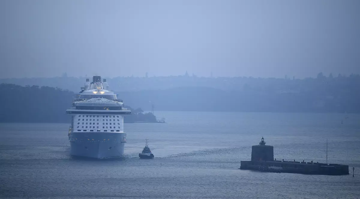 Două cazuri de Covid la bordul uneia dintre primele nave care au reluat croazierele