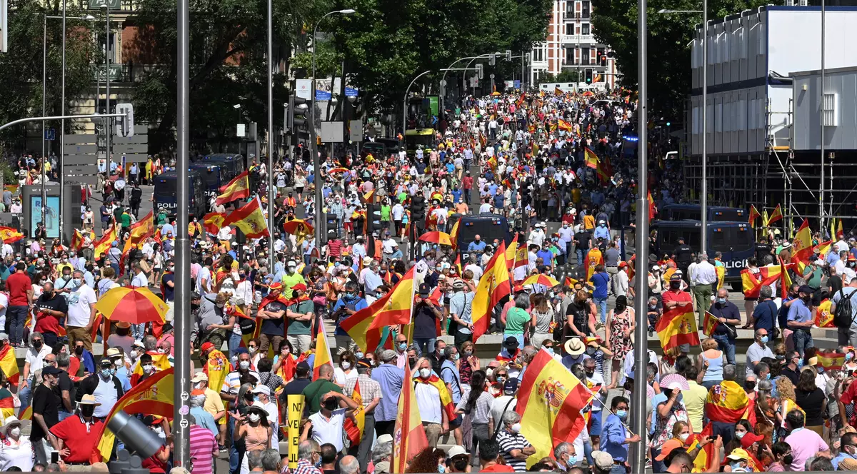 Tensiuni în Spania privind intenția guvernului de a-i grația pe liderii catalani din spatele tentativei de independență