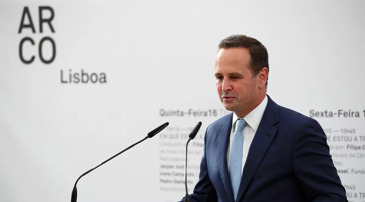 Primăria din Lisabona a transmis Rusiei informații despre disidenți refugiați în Portugalia. Edilului i se cere acum demisia