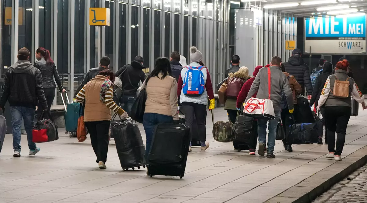 Deutsche Welle: Muncitorii din estul Europei, salariu minim pentru „îngrijirea 24 de ore din 24” în Germania