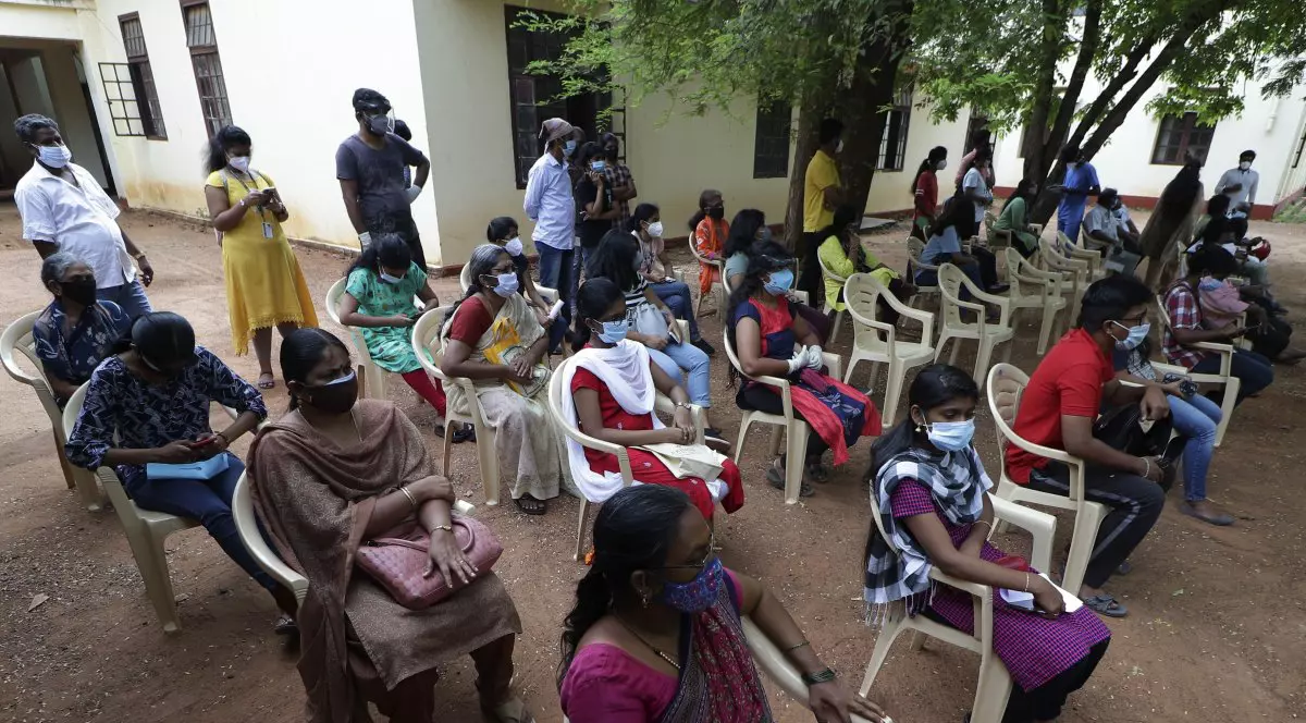 Record în India. Opt milioane de doze de vaccin, într-o singură zi. Cum s-a ajuns la acest lucru