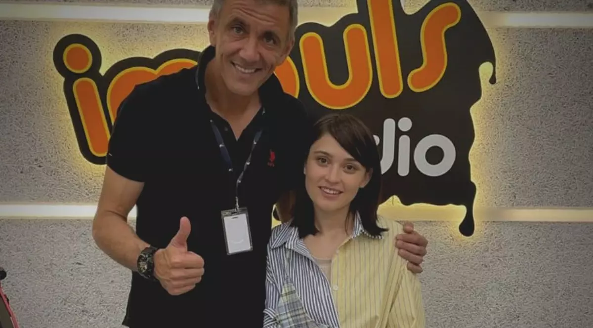 Irina Rimes, mărturisiri sincere în emisiunea lui Cosmin Cernat. „Tu erai bărbatul ăla frumos cu care m-aș fi căsătorit”