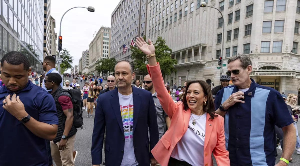 Kamala Harris, primul vicepreședinte al SUA prezent la o paradă LGBT