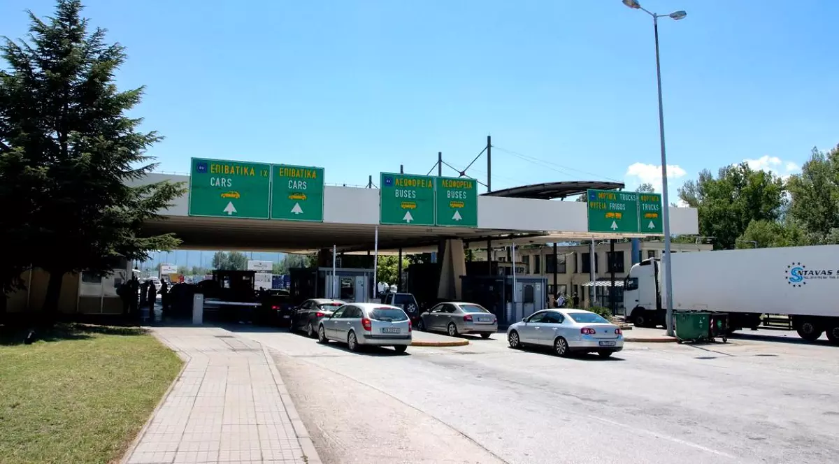 VIDEO Român plecat din Grecia spre țară, căutat de soție pe Facebook și găsit într-o oră de alți români: „Îl bat când îl văd!”