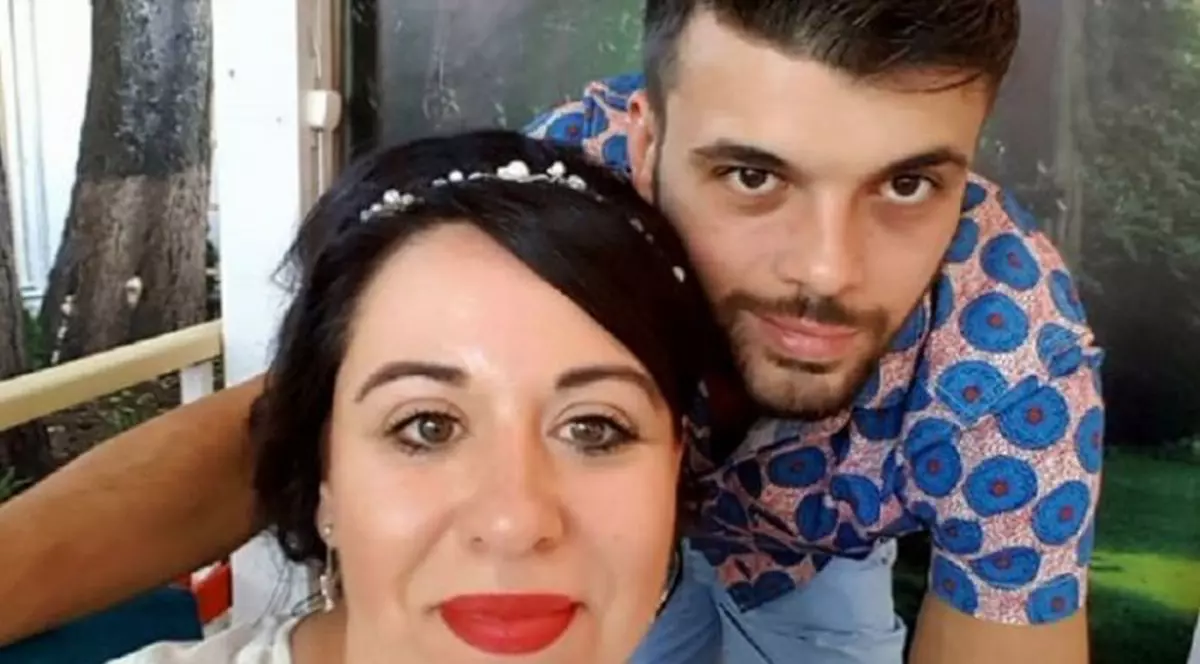 Oana Roman, surprinsă de Marius Elisei la ceas de seară. Ce i-a dăruit fostul soț