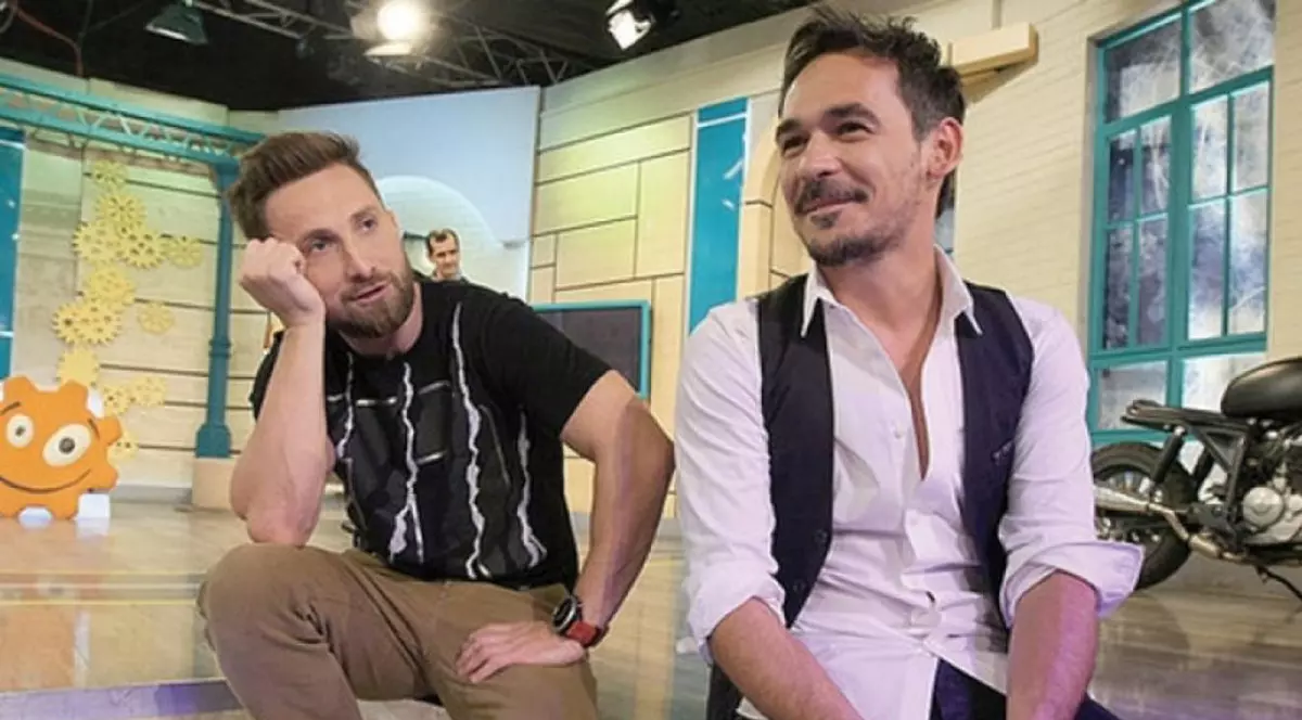 Reacția lui Dani Oțil când și-a văzut soția în rochie de mireasă, în platoul de la „Neatza cu Răzvan și Dani”