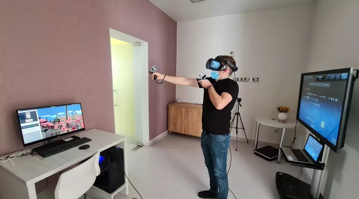 (Publicitate) Tehnologia VR pentru recuperarea vederii, implementată cu succes și în România