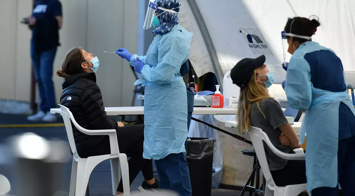 Studiu german: Valul patru al pandemiei, oprit doar prin corelarea vaccinării cu testatea masivă și reducerea numărului de contacte