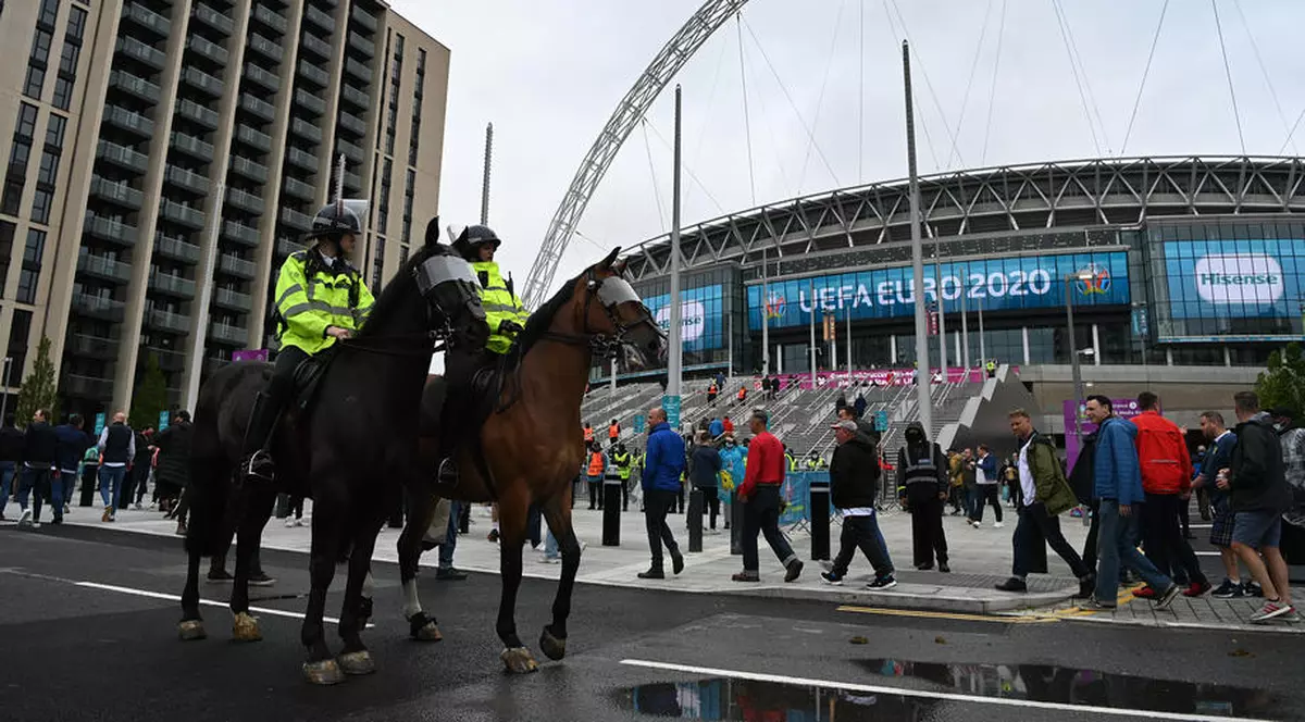 18 persoane au fost arestate la Londra în timpul meciului Anglia – Scoția, de la Euro 2020