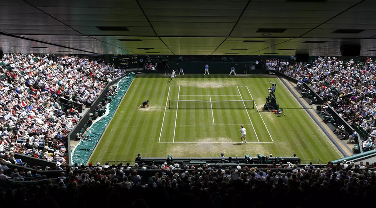 Finalele de simplu de la Wimbledon se vor disputa cu tribunele pline