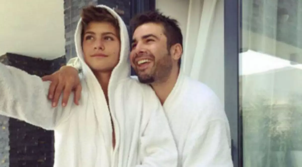 Mario Mutu, în vacanță, pe iaht. Fiul Alexandrei Dinu și al lui Adrian Mutu și-a arătat noul tatuaj