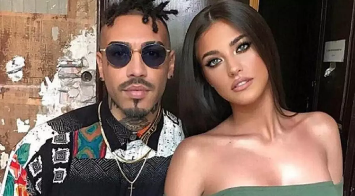 Alex Velea a cerut-o în căsătorie pe Antonia. Primele declarații: „Te iubesc până dincolo de moarte”