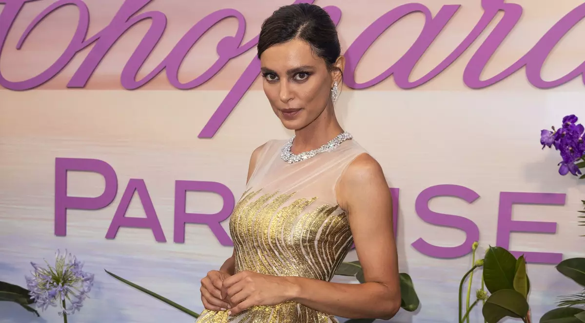 Catrinel Marlon, la Cannes 2021. Românca s-a distrat toată seara alături de Bella Hadid