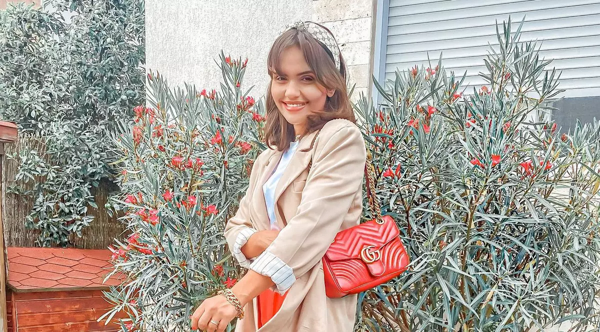 Cristina Șișcanu a pozat într-un costum de baie minuscul, după ce a slăbit. Ce regim alimentar a urmat