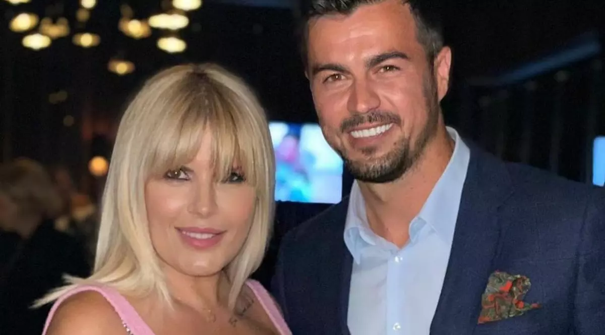 Imagini rare cu Elena Udrea și Adrian Alexandrov. Cum au fost surprinși în Grecia