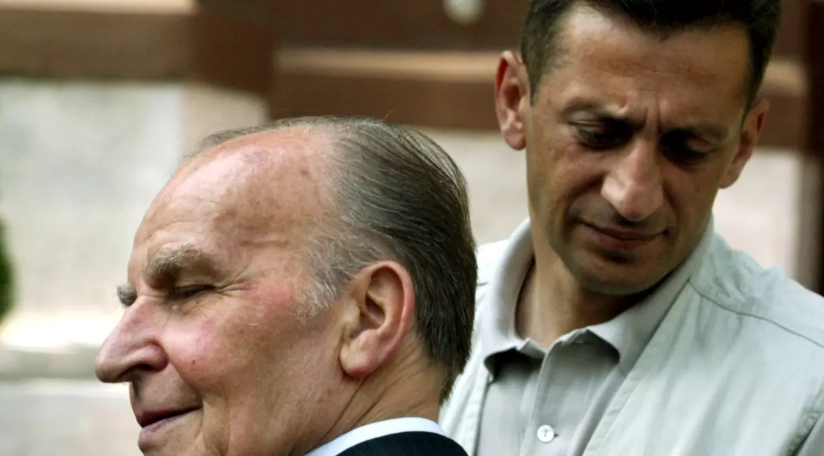 Șeful serviciului de informații din Bosnia, reținut. Este suspectat că și-a falsificat diploma universitară