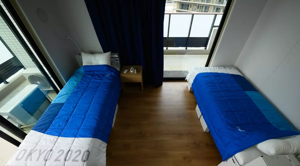 Paturile din carton  în care dorm sportivii la Jocurile Olimpice de la Tokyo fac deliciul internauţilor