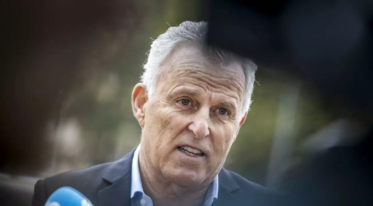 A murit jurnalistul olandez de investigații Peter de Vries, împușcat săptămâna trecută la Amsterdam