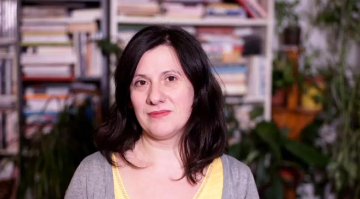 Scriitoarea Elena Vlădăreanu: „Pentru o femeie care face artă este infinit mai greu decât pentru un bărbat”