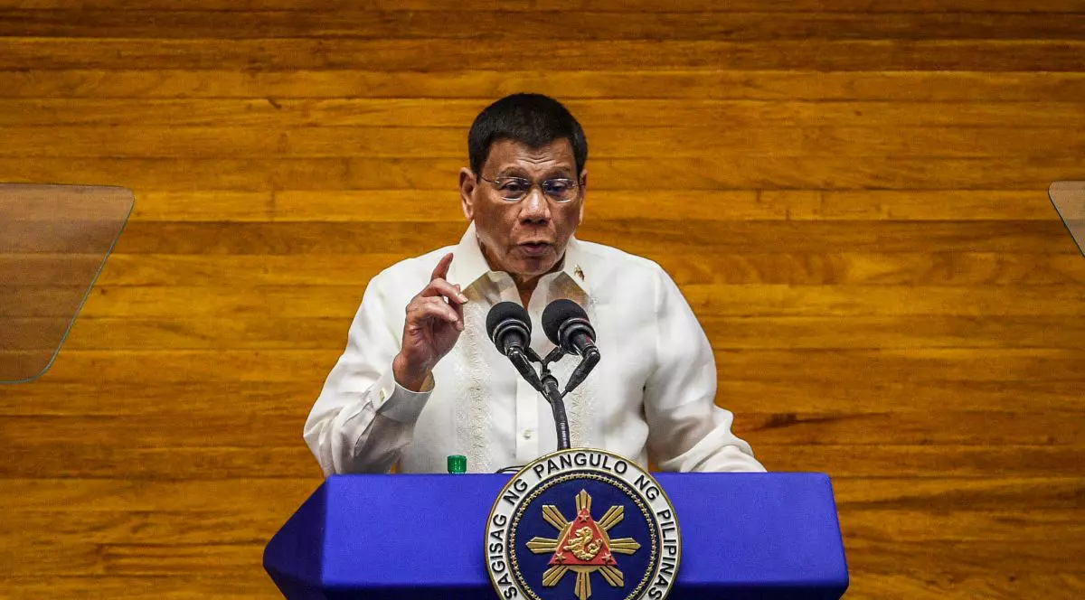 Oficialii filipinezi vor fi sancționați din cauza ritmului lent de vaccinare. Câte doze vrea președintele Duterte să fie administrate zilnic