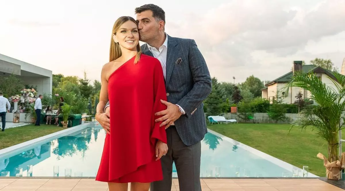 Cât costă rochia roșie purtată de Simona Halep la petrecerea de logodnă. Nu a ales un designer român