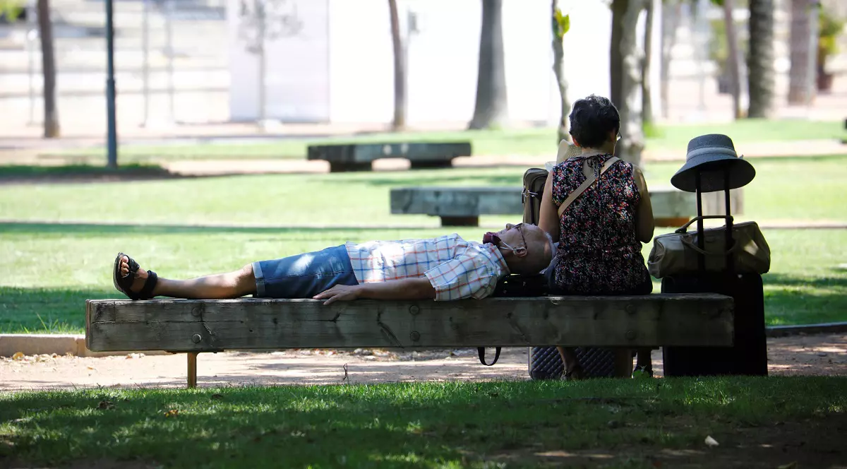 Decizie a operatorilor telecom din Spania: Nu își vor deranja clienții în timpul siestei sau în weekend