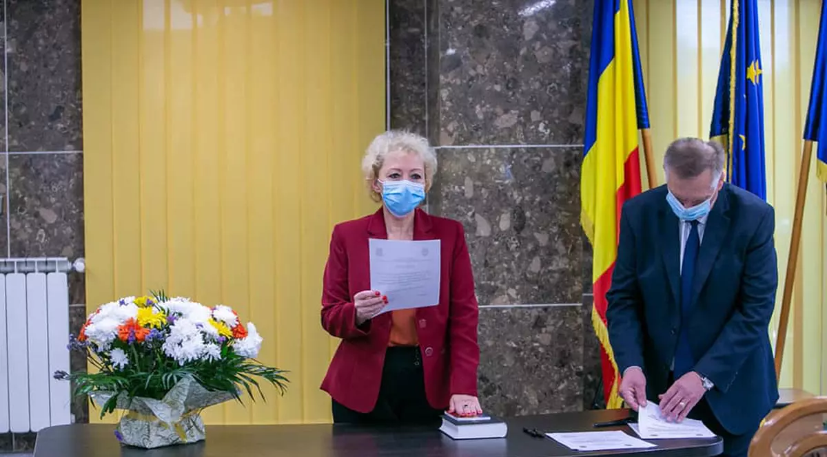 Cum se scuză viceprimărița din Suceava că a acceptat motocicleta oferită la tombola instituției. „N-am realizat că sunt viceprimar”