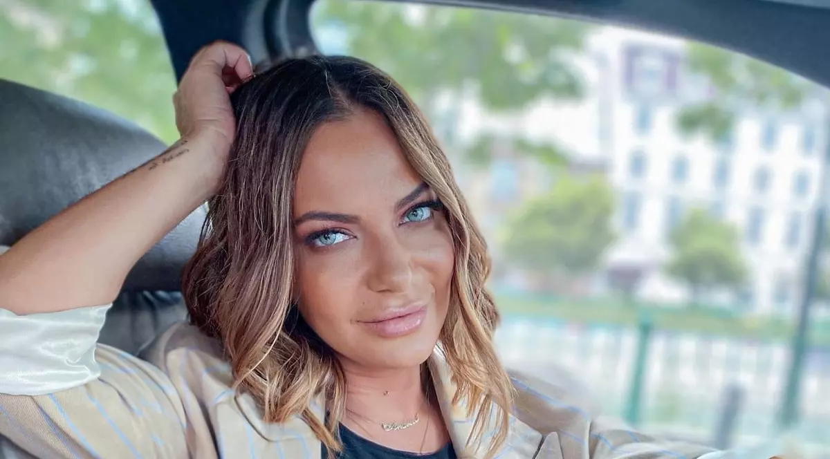 Andreea Antonescu s-a accidentat la mână în timpul unei sărituri în apă. „Mă doare de mor”