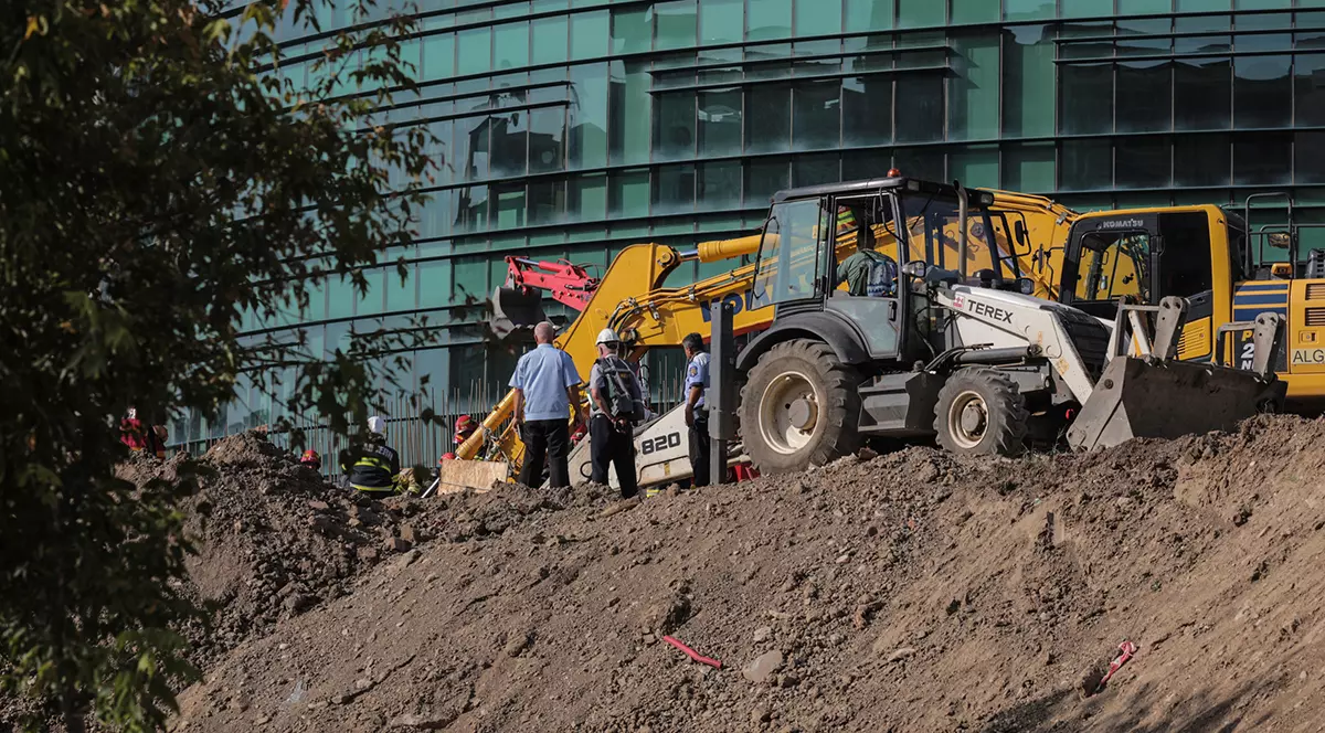 Probleme la Ministerul Culturii, după accidentul de luni: de 4 zile, angajații stau fără apă, aer condiționat și toalete. Ce spune instituția