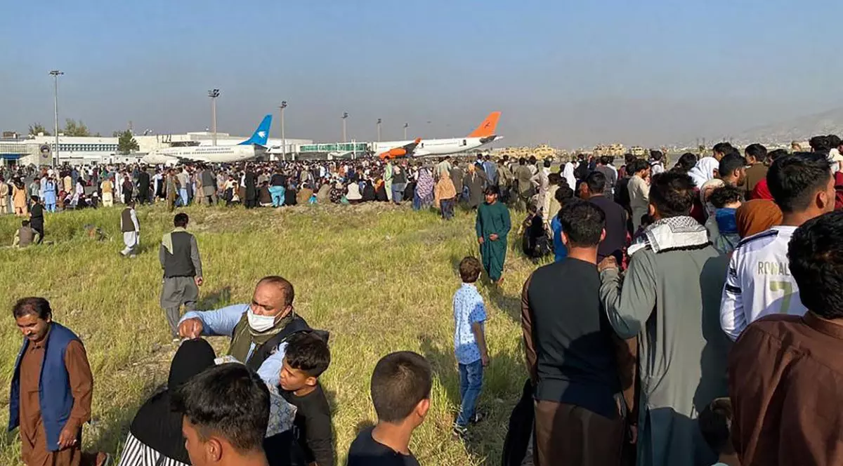 Apelul a peste 60 de state, printre care și România: „Cetățenilor afgani și străini să li se permită să plece din Afganistan”