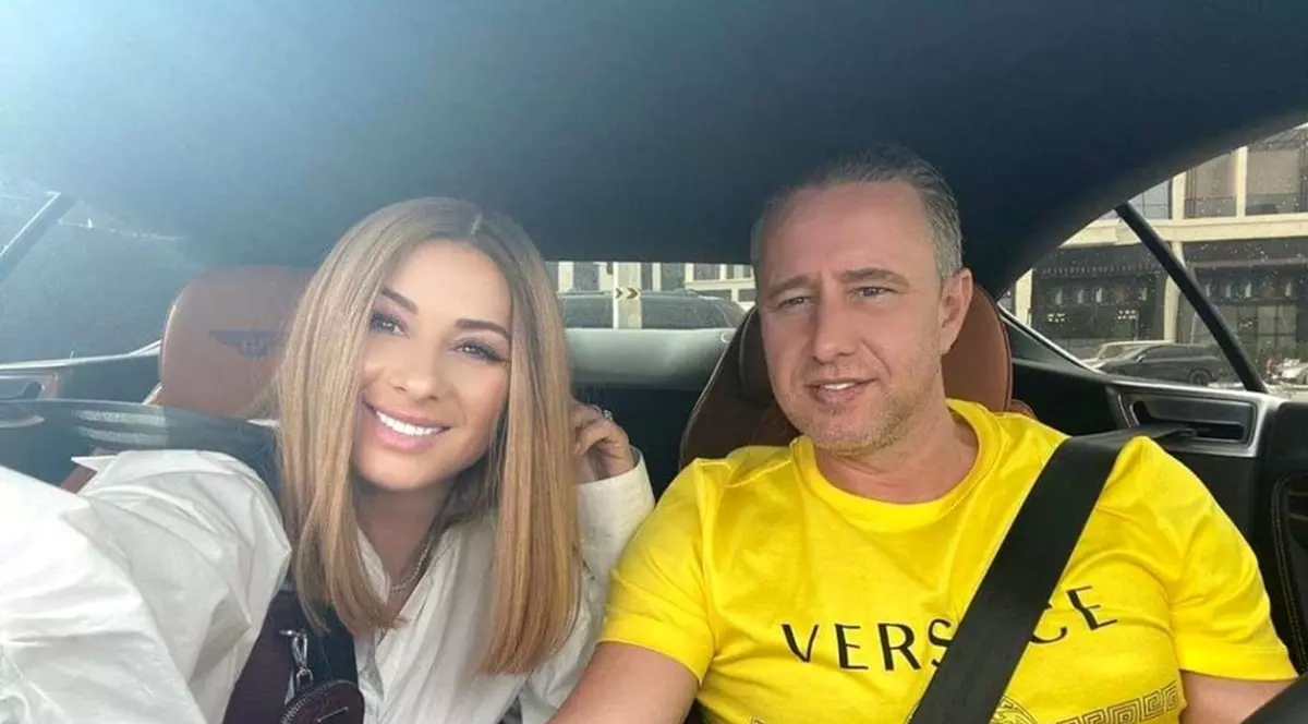 Anamaria Prodan, în costum de baie la piscină. Cât de mult a slăbit impresara în ultima perioadă