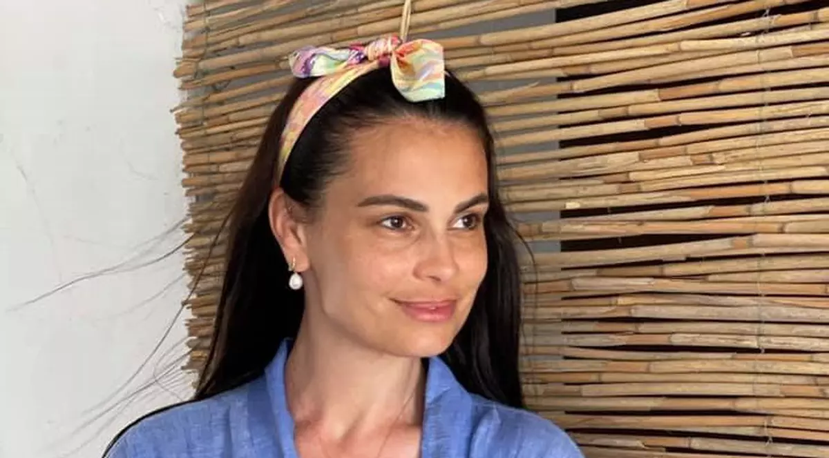 Anca Serea, în costum de baie după șase nașteri. Prezentatoarea are 40 de ani