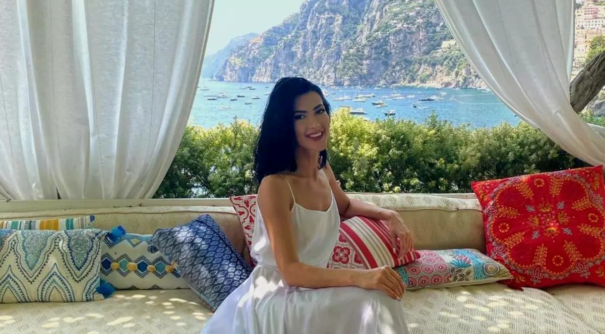 Dezvăluirile făcute de iubita lui Bobby Păunescu, după câteva luni de relație. „A cuceri o femeie adevărată nu înseamnă mese la terase”