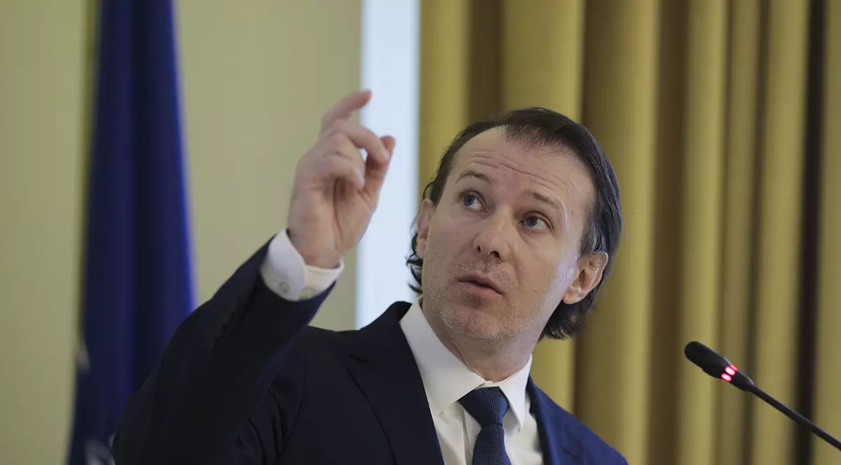 Cîțu, comparat cu „maimuța cu grenada în mână în silozul nuclear”