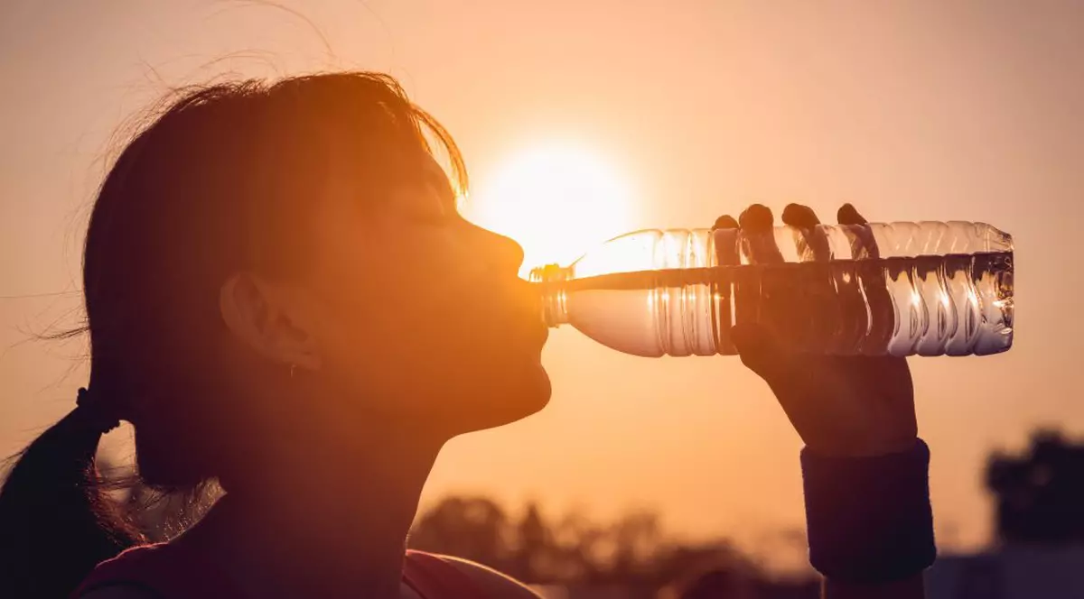 VIDEO O nouă avertizare de caniculă pentru sudul și vestul țării. Cum va fi vremea în București