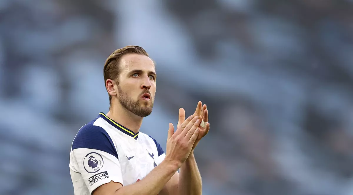 Harry Kane a anunțat că rămâne la Tottenham