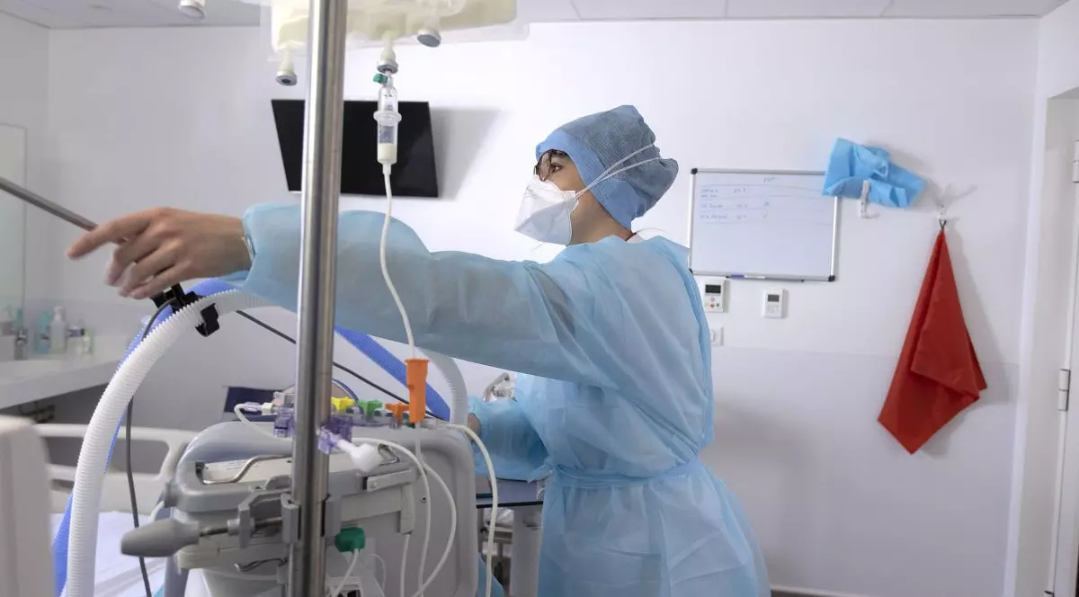 Al doilea deces la un pacient infectat cu tulpina Delta, vaccinat complet. Șefa INSP: „Aceste cazuri nu trebuie să ne îngrijoreze”