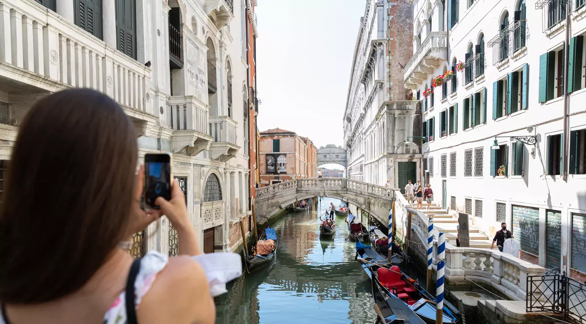 „Riscăm să devenim o fantomă”. Cum populația centrului istoric al Veneției a scăzut, pentru prima oară, sub 50.000 de locuitori