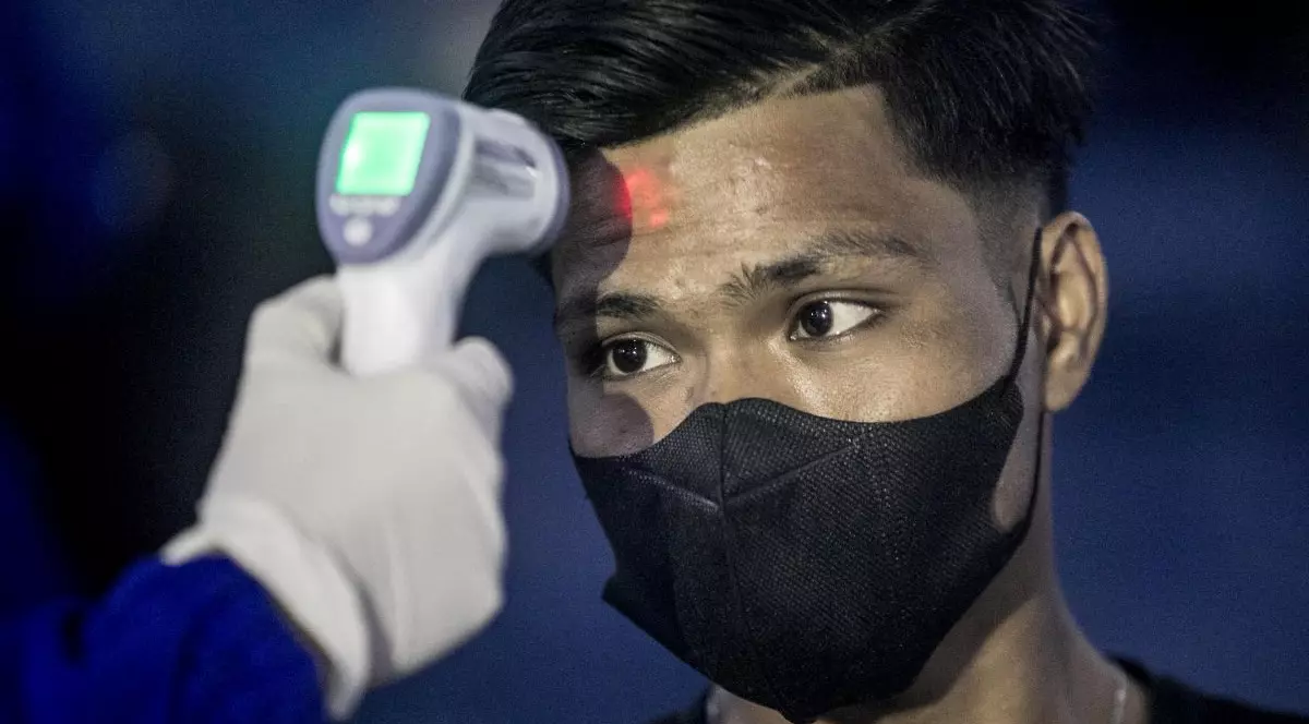 OMS avertizează că pandemia a intrat într-o „fază critică” în zona Asia-Pacific