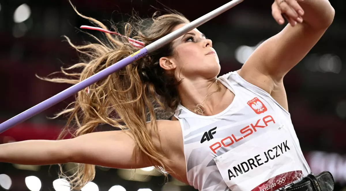 De ce a ales o atletă poloneză să scoată la licitație medalia de argint pe care a cucerit-o la Jocurile Olimpice